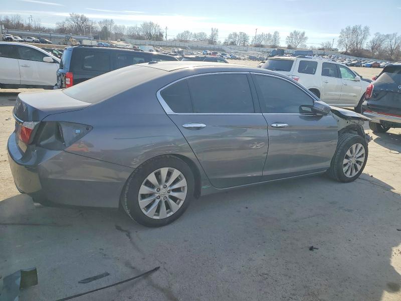 Photo 3 from auction – 2013 HONDA ACCORD EXL with VIN 1HGCR2F89DA078323