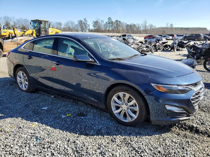 Photo 4 from auction – 2021 CHEVROLET MALIBU with VIN 1G1ZD5ST9MF013678