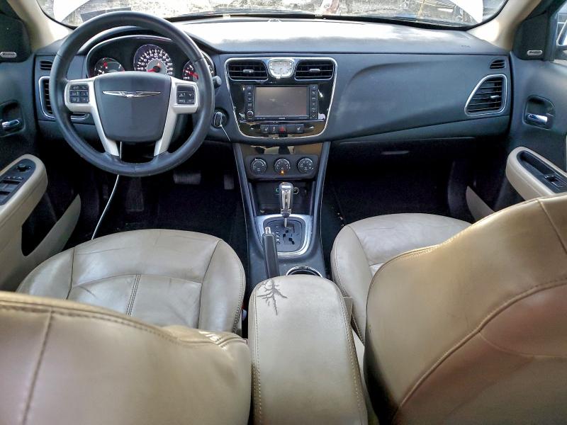 Photo 8 from auction – 2013 CHRYSLER 200 LIMITE with VIN 1C3CCBCG9DN598367
