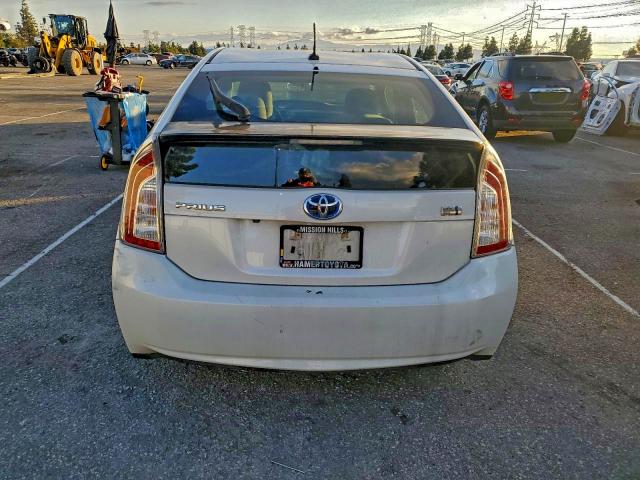 Photo 6 from auction – 2012 TOYOTA PRIUS with VIN JTDKN3DU8C5505588