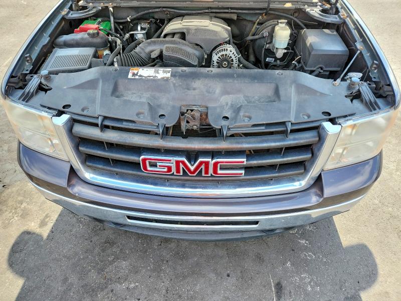 Photo 11 from auction – 2011 GMC SIERRA K15 with VIN 3GTP2VE34BG326133