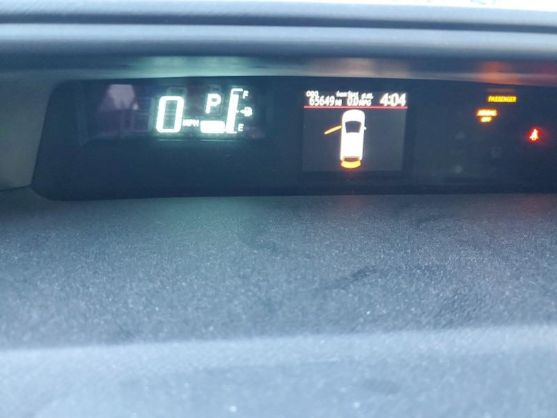 Photo 9 from auction – 2014 TOYOTA PRIUS C with VIN JTDKDTB32E1075578