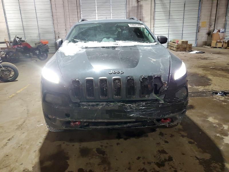 Photo 5 from auction – 2014 JEEP CHEROKEE T with VIN 1C4PJMBSXEW255793