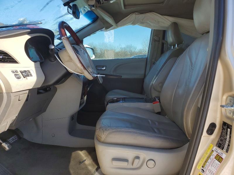 Photo 7 from auction – 2011 TOYOTA SIENNA with VIN 5TDYK3DC1BS172170