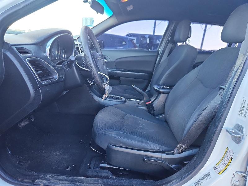 Photo 7 from auction – 2014 CHRYSLER 200 with VIN 1C3CCBAB3EN145337