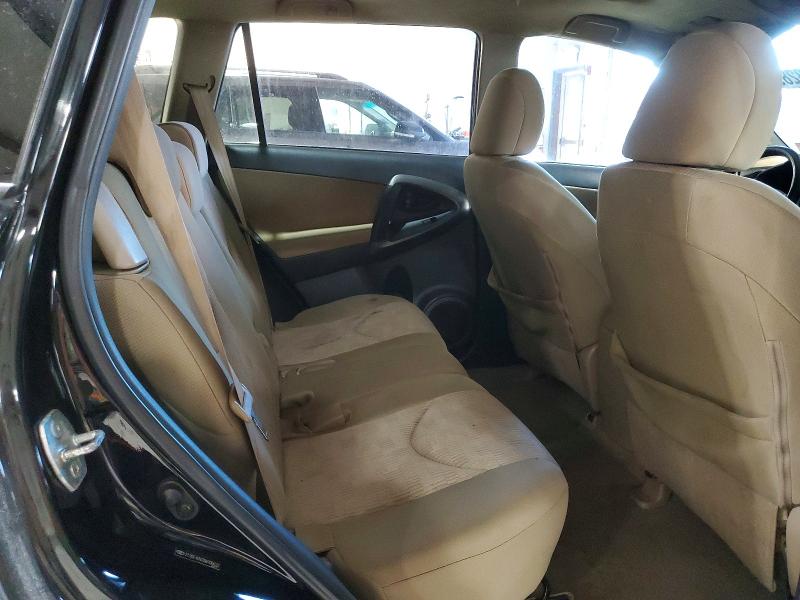 Photo 11 from auction – 2011 TOYOTA RAV 4 with VIN 2T3BF4DV2BW106632