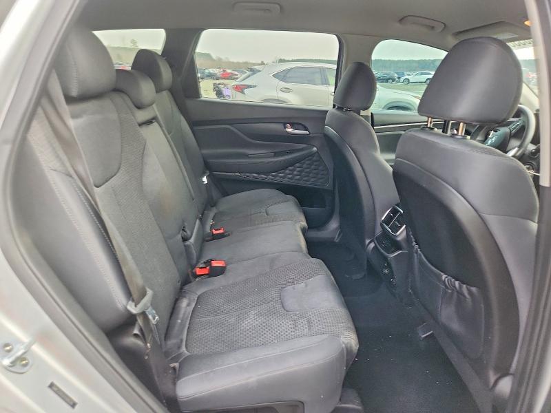 Photo 11 from auction – 2019 HYUNDAI SANTA FE with VIN 5NMS23AD2KH088316