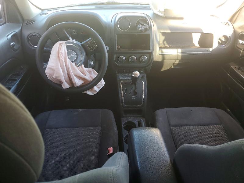 Photo 8 from auction – 2011 JEEP PATRIOT with VIN 1J4NT1GA1BD270801