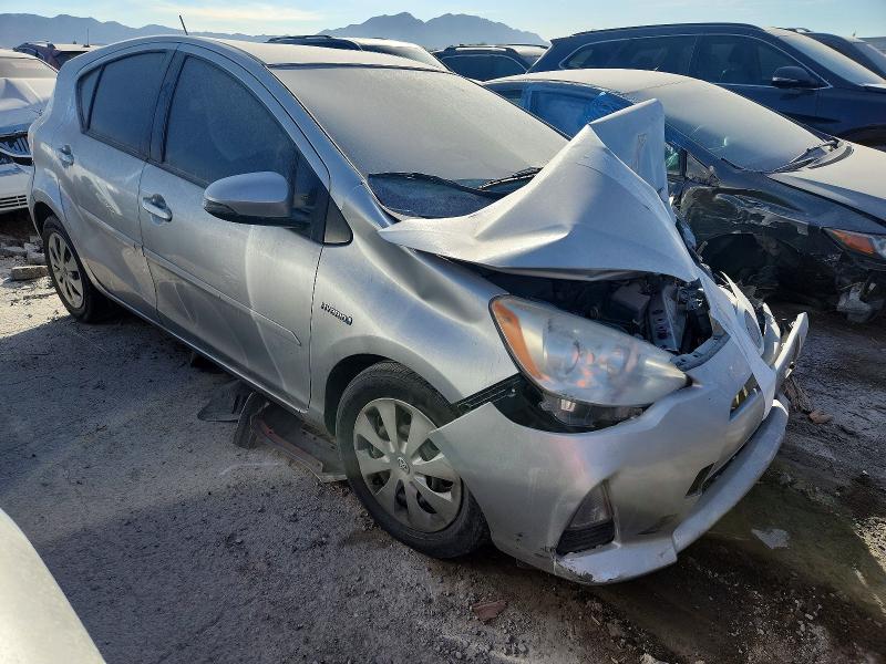Photo 4 from auction – 2012 TOYOTA PRIUS C with VIN JTDKDTB38C1527613