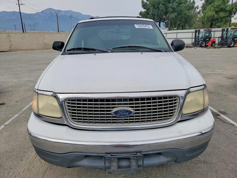 Photo 5 from auction – 2001 FORD EXPEDITION with VIN 1FMRU15W81LA06350