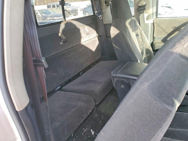 Photo 10 from auction – 2004 DODGE DAKOTA SLT with VIN 1D7HG42N34S500913