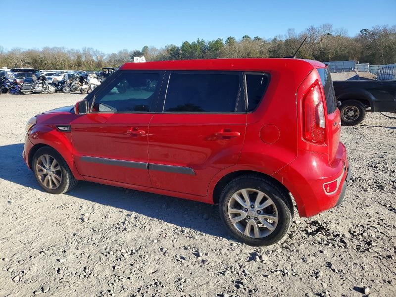 Photo 2 from auction – 2013 KIA SOUL with VIN KNDJT2A53D7584392