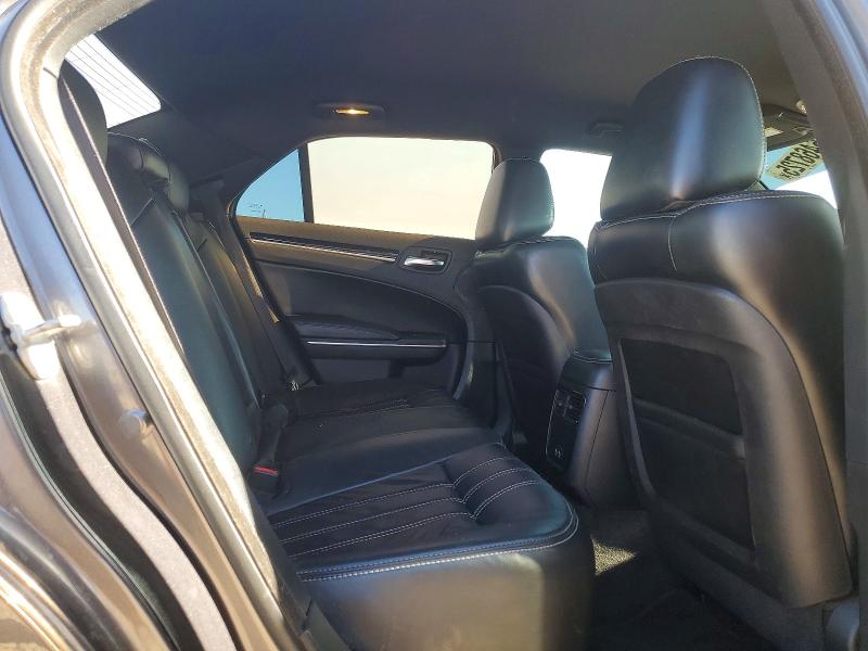 Photo 10 from auction – 2017 CHRYSLER 300 with VIN 2C3CCABG2HH521480