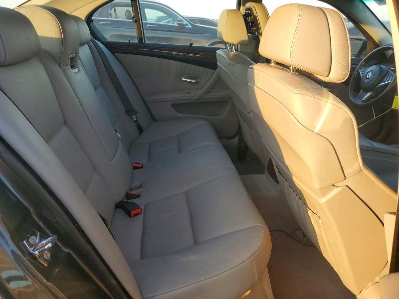 Photo 10 from auction – 2008 BMW 528 I with VIN WBANU53598CT15479