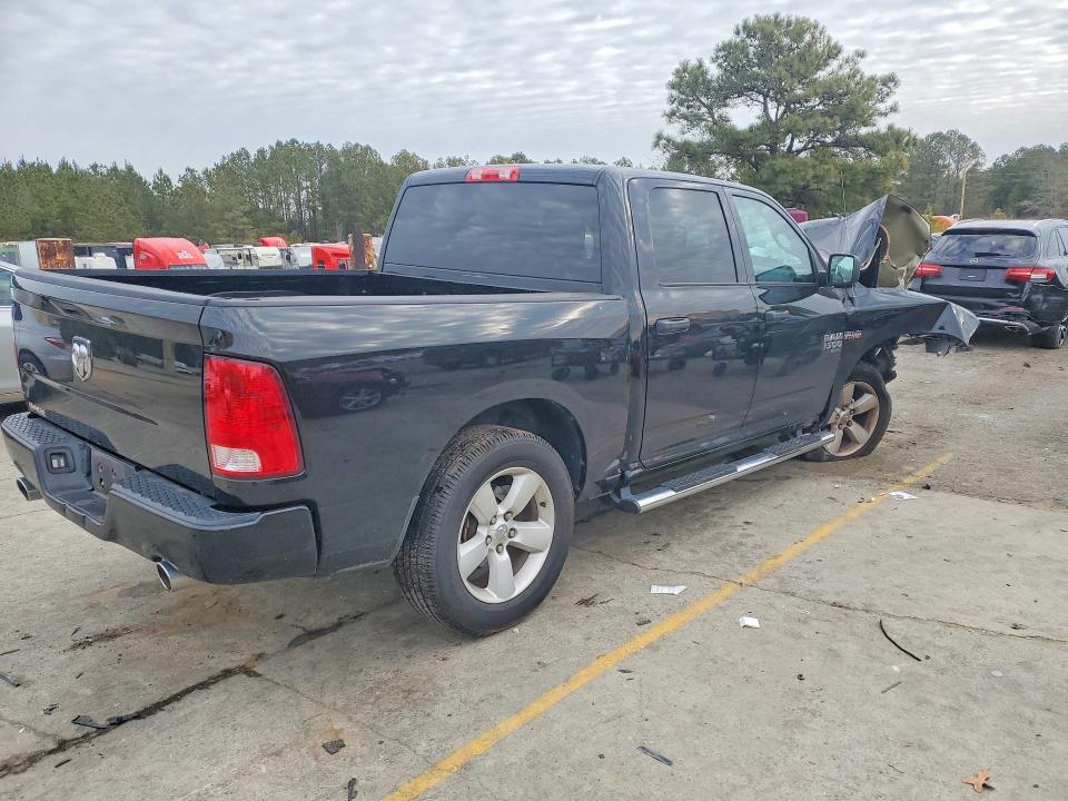 Photo 3 from auction – 2020 RAM 1500 CLASSIC with VIN 3C6RR6KT5LG301006
