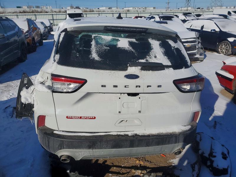 Photo 6 from auction – 2021 FORD ESCAPE S with VIN 1FMCU0F64MUA69409