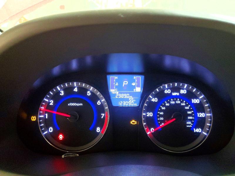 Photo 9 from auction – 2016 HYUNDAI ACCENT SE with VIN KMHCT4AE6GU054004