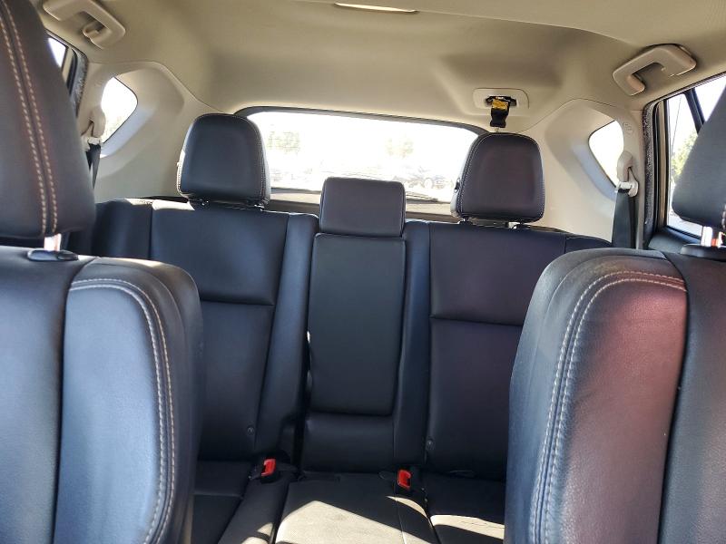 Photo 10 from auction – 2015 TOYOTA RAV4 LIMIT with VIN 2T3DFREV3FW405041