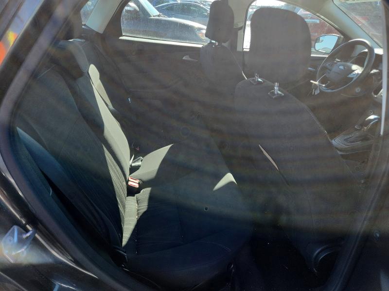 Photo 10 from auction – 2016 FORD FOCUS with VIN 1FADP3F2XGL378686