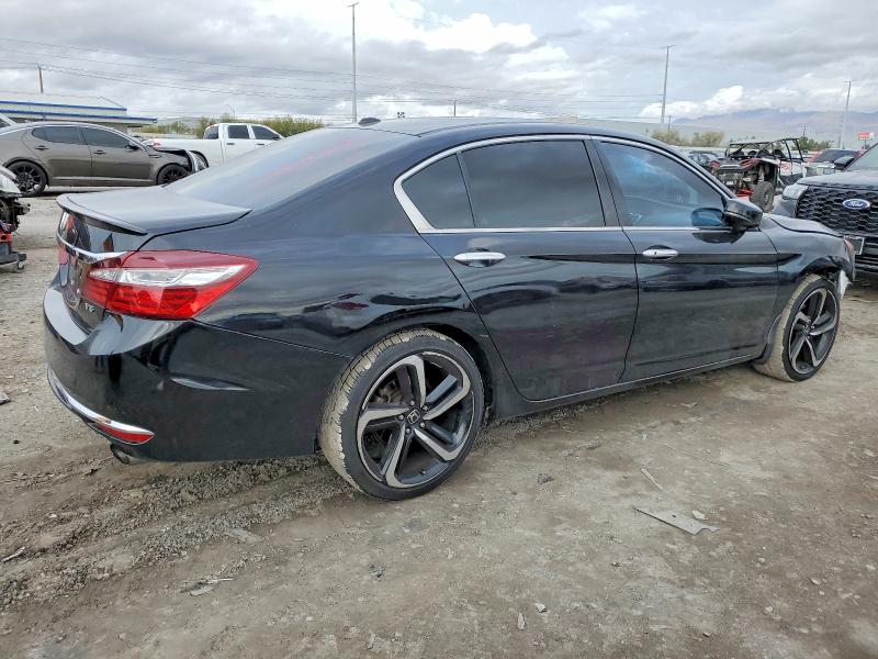 Photo 3 from auction – 2017 HONDA ACCORD with VIN 1HGCR3F85HA007423