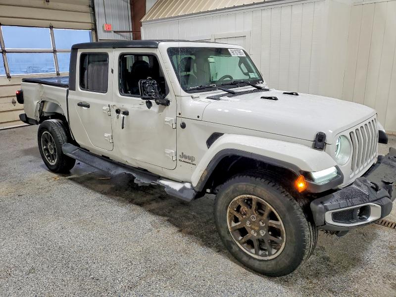 Photo 4 from auction – 2020 JEEP GLADIATOR with VIN 1C6HJTFG4LL107570