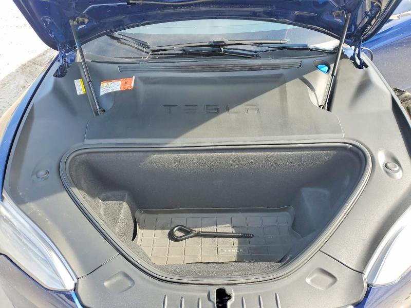 Photo 11 from auction – 2017 TESLA MODEL S with VIN 5YJSA1E2XHF198492