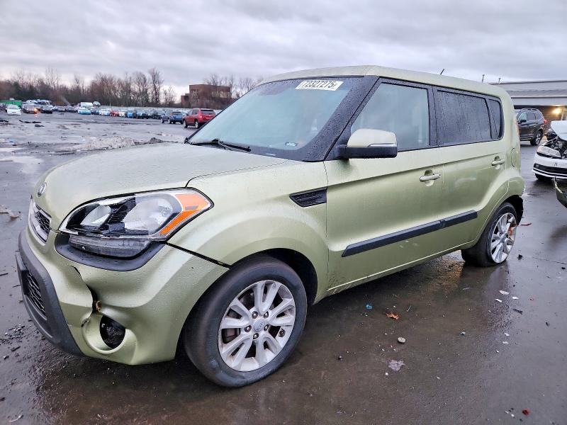 KIA SOUL + 2013 with VIN KNDJT2A66D7629995 - Photo from auction