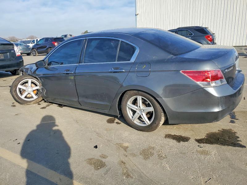 Photo 2 from auction – 2008 HONDA ACCORD LX with VIN JHMCP26348C063469