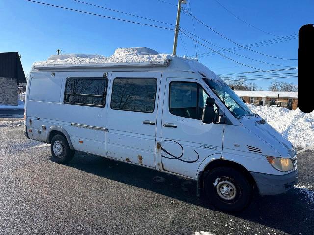 SPRINTER 2500 SPRIN 2004 with VIN WD2PD744445649445 - Photo from auction