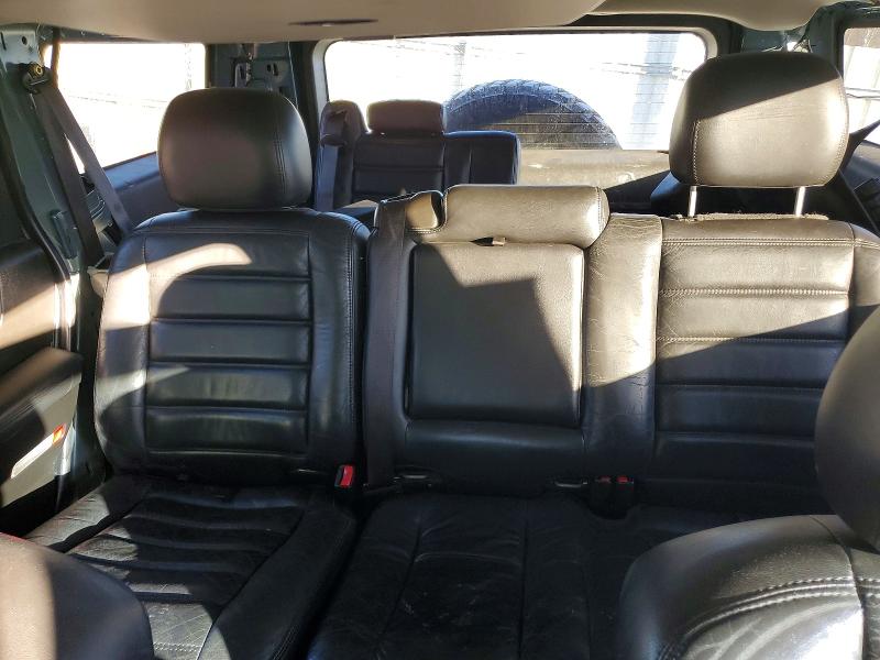 Фото 10 с аукциона – 2005 HUMMER H2 с VIN 5GRGN23U95H129999