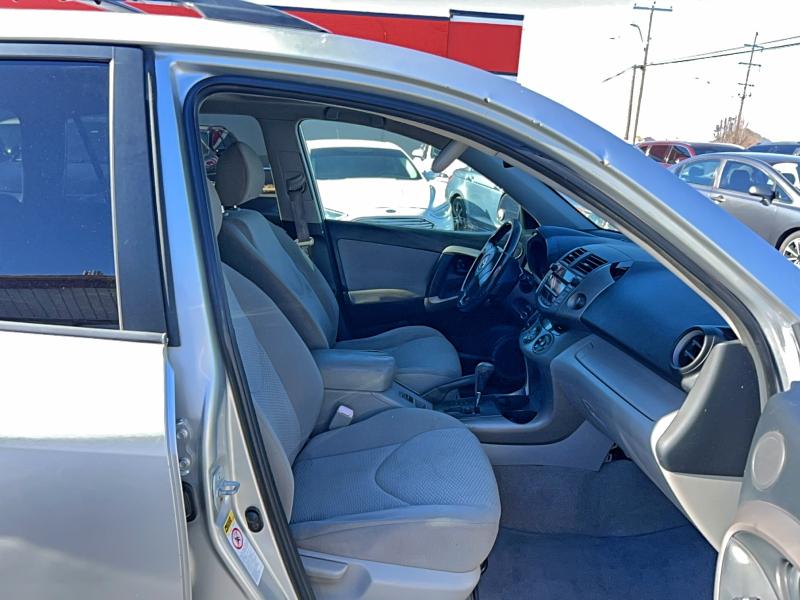 Photo 5 from auction – 2007 TOYOTA RAV4 LIMIT with VIN JTMBD31V075063069