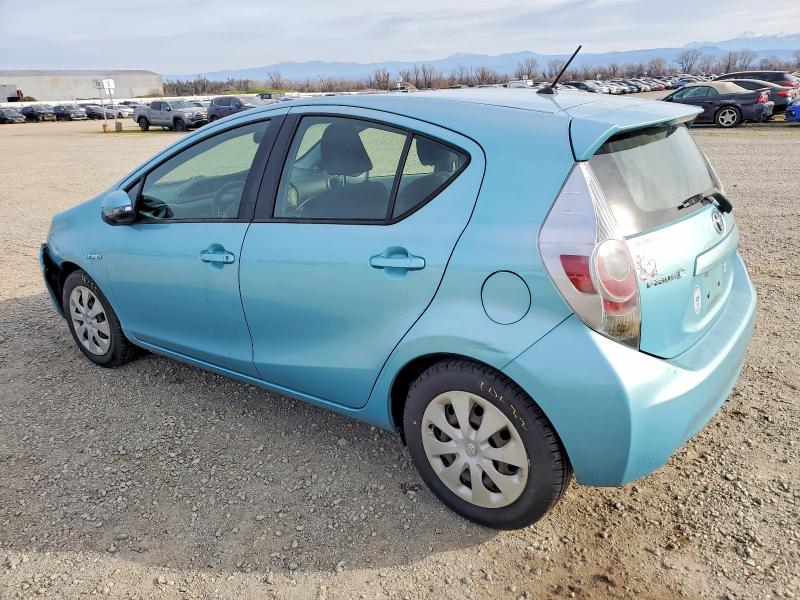 Photo 2 from auction – 2013 TOYOTA PRIUS C with VIN JTDKDTB33D1037744
