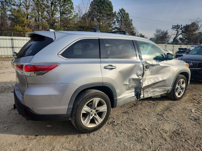 Photo 3 from auction – 2015 TOYOTA HIGHLANDER with VIN 5TDYKRFH1FS089226