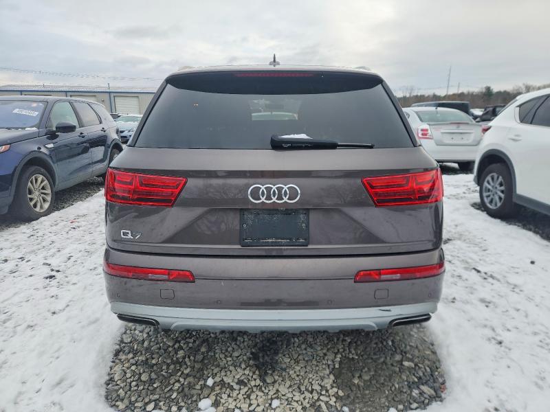 Photo 6 from auction – 2019 AUDI Q7 PREMIUM with VIN WA1LHAF71KD025527