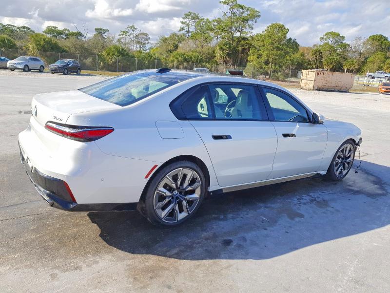 Photo 3 from auction – 2023 BMW 760 XI with VIN WBA33EJ07PCM12311