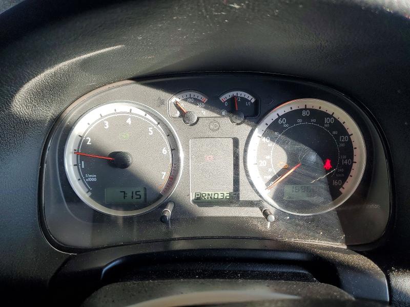 Photo 9 from auction – 2004 VOLKSWAGEN JETTA GL with VIN 3VWRA69M34M079693