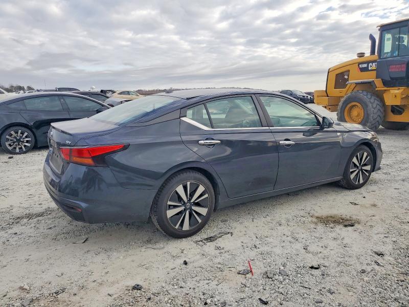 Photo 3 from auction – 2021 NISSAN ALTIMA SV with VIN 1N4BL4DV2MN362701