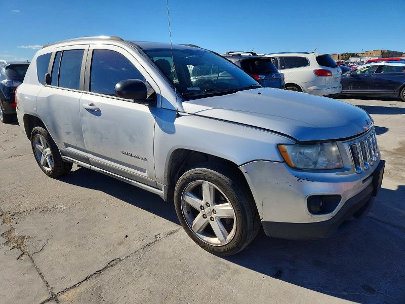 Photo 4 from auction – 2011 JEEP COMPASS with VIN 1J4NF5FB1BD135049