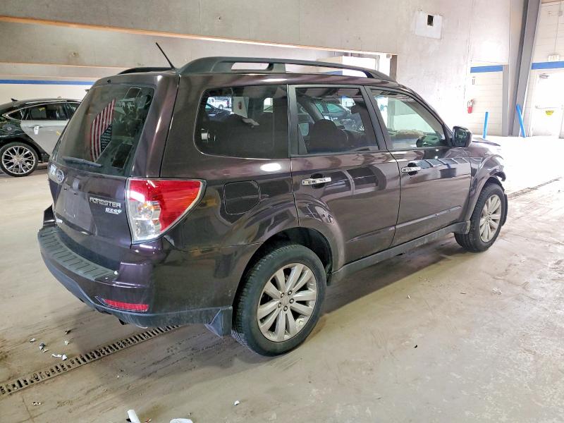 Photo 3 from auction – 2013 SUBARU FORESTER 2 with VIN JF2SHADCXDH441087