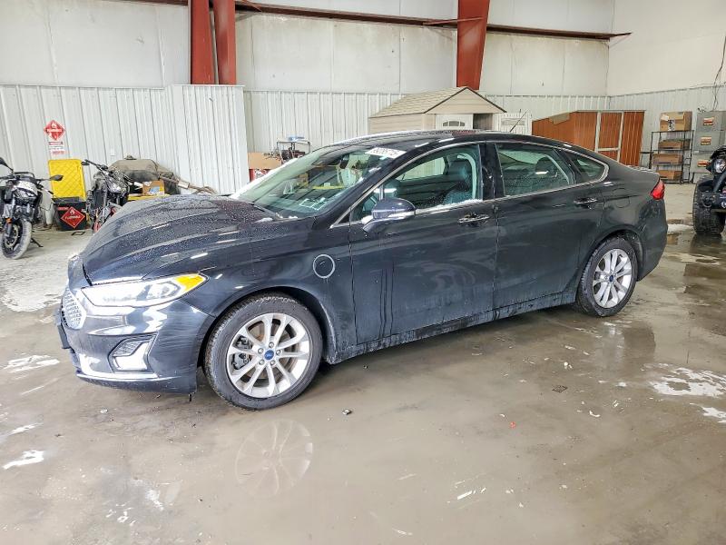 Photo 1 from auction – 2019 FORD FUSION TIT with VIN 3FA6P0SU6KR244413