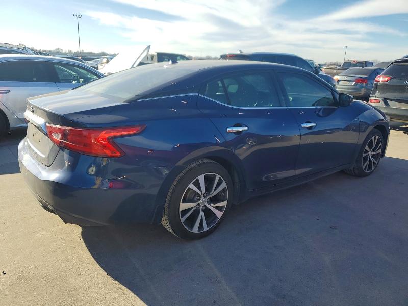 Photo 3 from auction – 2017 NISSAN MAXIMA 3.5 with VIN 1N4AA6AP3HC433182