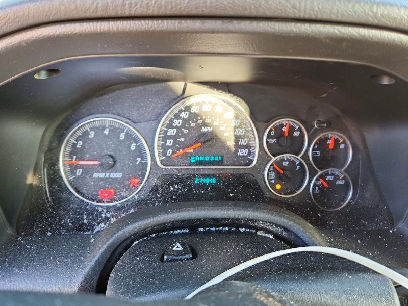 Foto 9 de la subasta – 2004 GMC ENVOY con VIN 1GKDT13S642105734