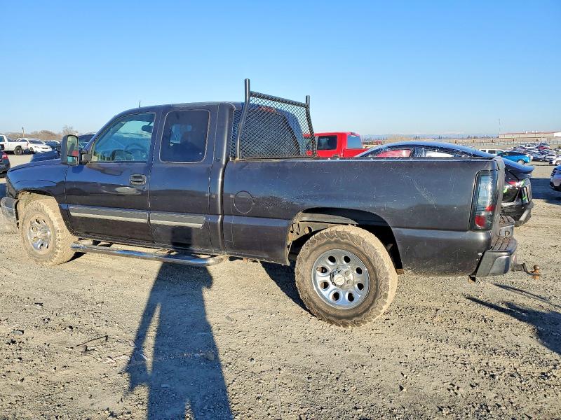 Foto 2 de la subasta – 2003 CHEVROLET SILVERADO con VIN 2GCEK19T531185335