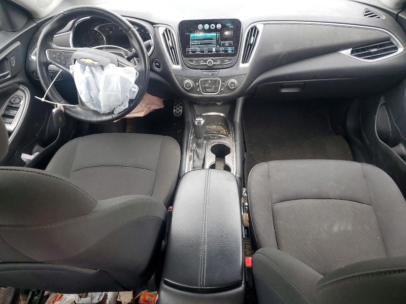 Photo 8 from auction – 2016 CHEVROLET MALIBU with VIN 1G1ZE5ST0GF316060