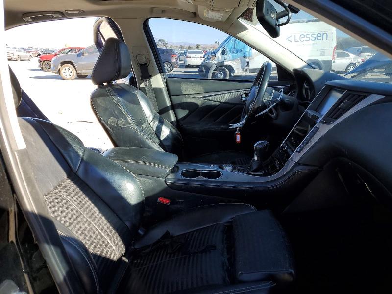 Photo 7 from auction – 2015 INFINITI Q50 with VIN JN1BV7AP3FM348149