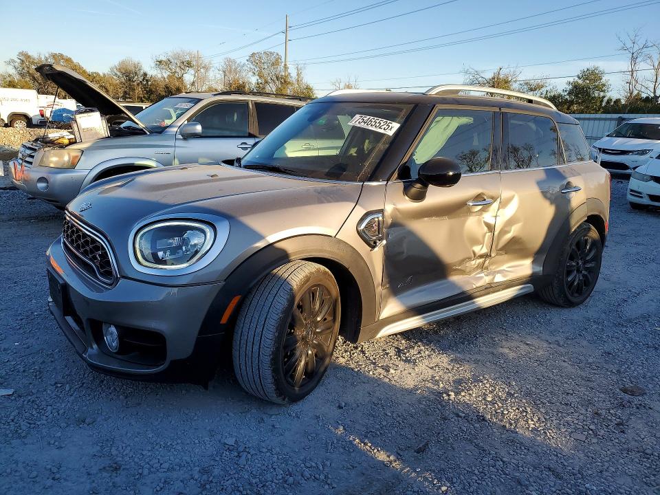 MINI COOPER S C 2019 with VIN WMZYT5C55K3G93747 - Photo from auction