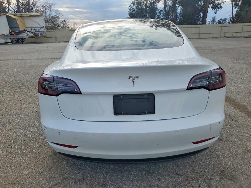Photo 6 from auction – 2022 TESLA MODEL 3 with VIN 5YJ3E1EA9NF320075