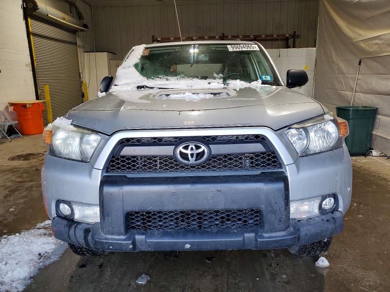 Photo 5 from auction – 2011 TOYOTA 4RUNNER with VIN JTEBU5JR6B5069817