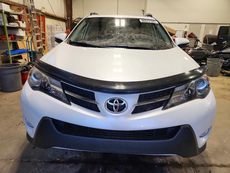 Photo 5 from auction – 2015 TOYOTA RAV4 LIMIT with VIN 2T3DFREV9FW247661