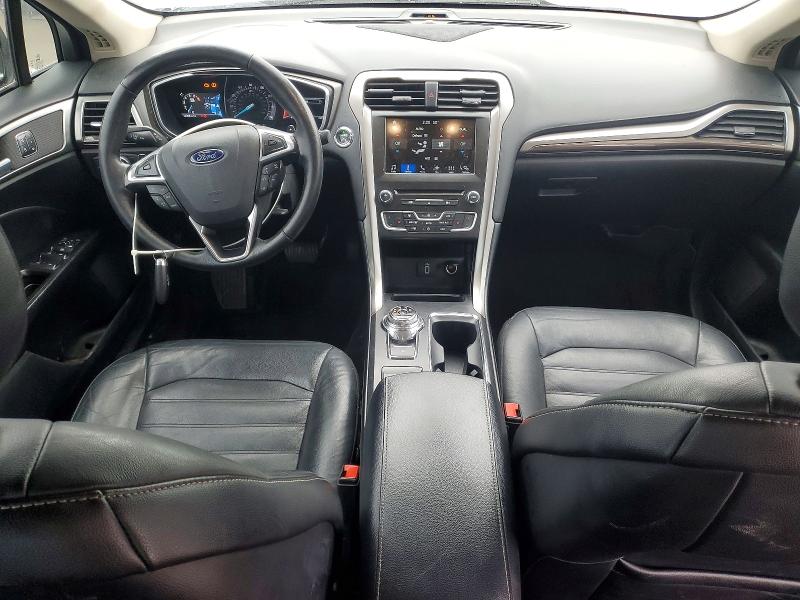Photo 8 from auction – 2017 FORD FUSION SE with VIN 3FA6P0HD0HR171359